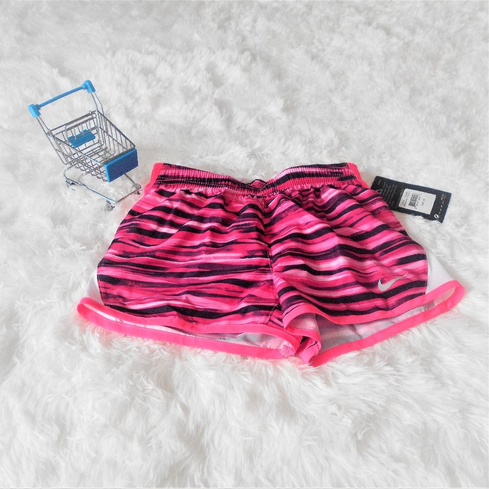 Nike Dri Fit Shorts 6X Girls Hyper Pink